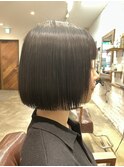 ラインがキレイなミニボブ