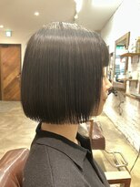 チェーロ(cielo)&nbsp;ラインがキレイなミニボブ