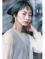 ベラ(BELLA)&nbsp;BELLA★ロケ♪ターコイズカラー×ショートウルフ