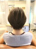 ハイライトアッシュグレージュ大人ショート