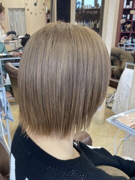 スーペリオル(Superior) ダブルカラー/ベージュ