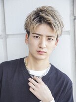 アイヴィー(IVY)&nbsp;小久保Style☆波巻きハイライト束感ツーブロックマッシュパーマ