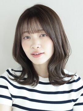 アフロート トウキョウ(AFLOAT TOKYO) 【高木美緒】外ハネのくびれヘア/ミディアムスタイル