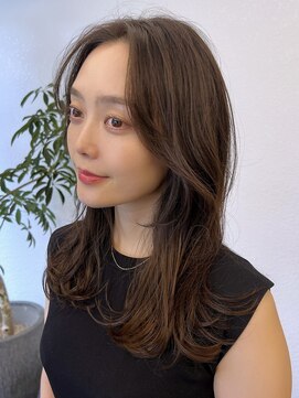 ビュートリアム 広尾(BEAUTRIUM) ロングヘア　レイヤーカット　大人ロング　広尾　恵比寿　30代