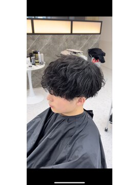 メンズカット リア(Men’s cut riah) 波巻きスパイラルパーマメンズマッシュパーマツイストパーマ