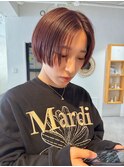 ボルドー × ハンサムショート