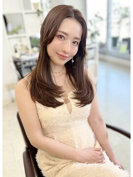 キアラ(Kchiara) 大人レイヤー/低めレイヤー/結びやすいレイヤー/くせ毛カット