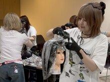 実践形式でしっかり学ぶ！カラー技術もアカデミーで丁寧に習得☆[大宮/大宮駅/レイヤーカット/髪質改善]