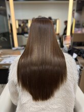 ナチュラルなのにしっかり整う、 sinsの髪質改善ストレート人気 [茅ヶ崎駅]