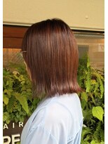 スクエアウーノ 博多(SQUARE*UNO HAKATA) 水素カラーで叶える、うる艶ミディ