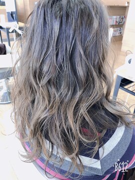 ベルポートヘア(Bellport hair) ☆カーキアッシュ☆