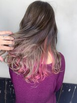 オースト ヘアー ステラ 新宿店(Aust hair Stella)&nbsp;グレージュグラデーション×インナーマゼンダピンク
