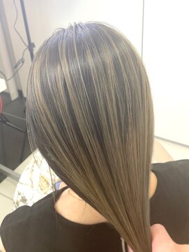 アッシュ 戸田公園店(Ash) ツヤとコントラスト　バレイヤージュアッシュ