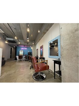 【Green Porta】『ナチュラルヴィンテージなおしゃれな店内♪』ソファやハーブティーなど嬉しい気遣いも♪