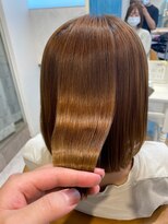 ロンドルーチェ 心斎橋(Lond luce)&nbsp;ダークアッシュ/ミディアムレイヤーカット［髪質改善/縮毛矯正］