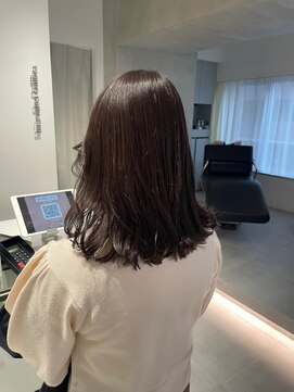 ガリカ 渋谷(Gallica) 【小岩井美希】動きのある大人ミディx暗めオリーブベージュ