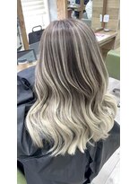 ジゼル(gisele)&nbsp;(小山)バレイヤージュ