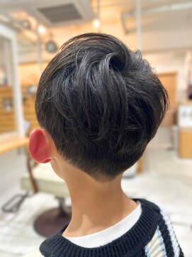 コンフィープラス(comfy plus) 【キッズカット】爽やかメンズショートマッシュ黒髪清潔感