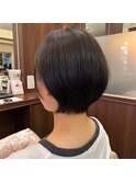ショートボブ