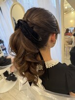 ヘアメイクアンドセットサロン リッコ(Hair make&set salon Ricco)&nbsp;大人可愛いポニーテール/梅田ヘアセット