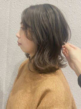 バイエイト(X８) ◎結べる長さなのレイヤースタイル