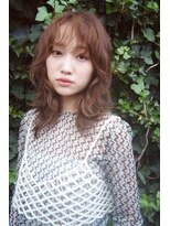 アリュア(Allure)&nbsp;ウェーブ巻き/ミディアム/レイヤー