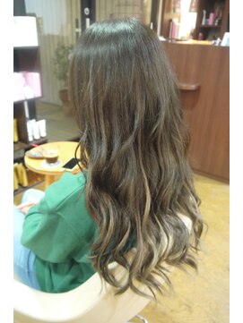 ヘアー ライフ トゥルース(Hair Life truth) 《truth》シールエクステ８０本×ハイライトグラデーション