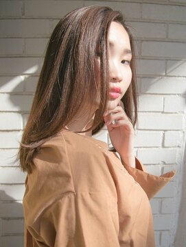 ルティア 池袋(Lutia) さらつやミディーストレート★