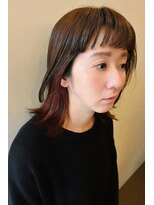 ココロ美容室&nbsp;ハネ感ミディ/インナーカラー