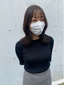 ヘアデザイン ソラ(Sola) 韓国風くびれミディ+シースルーバング×アッシュカラー