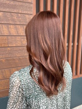 グレイカラーだって妥協したくない！デザイン性の高いカラーを実現◇美髪colorを叶える【CALMS spa&color】