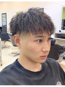 サロン ド ロイ(Salon de Roi) ツイストパーマ刈り上げツイストスパイラルパーマ六甲三宮元町