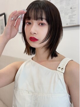 ハニーシブヤ(HONEY shibuya) 黒髪顔周りレイヤーウルフミディ