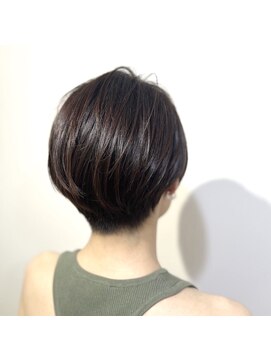 ボンドヘアー(Bond hair) “ベリーショート”x“刈り上げ”naturalスタイル♪