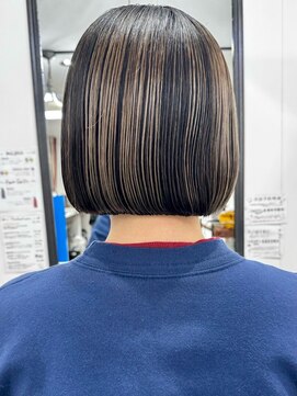 ナービス(NARVIS) ぷつっとボブ/アンブレラカラー