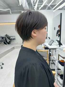 ビューナゴヤ 名駅(VIEW NAGOYA) 魅力倍増カールシアーカラーショートヘアダークアッシュ