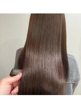 毛髪の内部と外部を補修してく髪質改善トリートメントの特徴