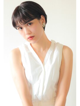 アン ヘア デザイン(un hair design) 【　un  】ショート×耳掛け×イルミナ