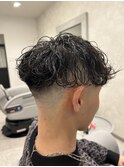 スキンフェードｘ波巻きパーマ