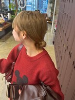ヘーゼルベージュ