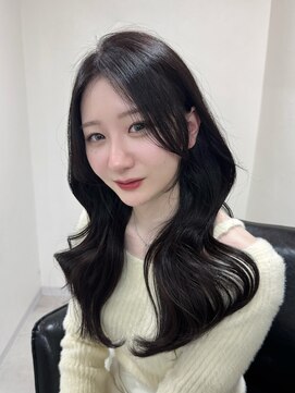 クレム 博多駅店(ChLem) 顔まわりレイヤー 艶カラー 暗髪 韓国風 髪質改善 福岡美容室