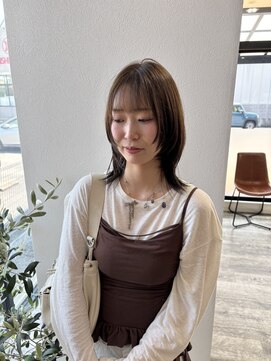 サロンド ベレーザ トータ(salao de beleza tota) ウルフカット×透明感カラー