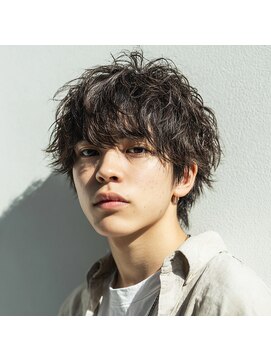 バイエイト(X８) 束感マッシュ ウルフパーマ