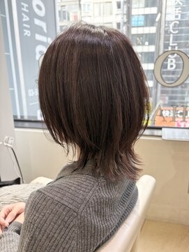 ユーフォリア 新宿通り(Euphoria) ★20代30代40代小顔似合わせカットイメチェン前髪こなれミディ