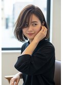 ミディアムボブ髪型20代30代40代前髪あり前髪なし面長丸顔越谷