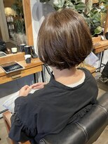 ヘアードレスビュー(hair dress V.I.E.W)&nbsp;前上がりボブショート×ベージュトーン