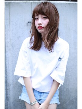 テイラー(Taylor) [Taylor]  フェミニンブラウン×ラフ外ハネ