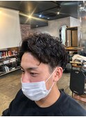 爽やかツーブロック刈り上げ束感アップバング