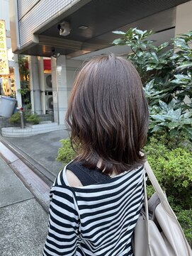 インビテーション 名古屋(invitation) グレージュカラー×ミディアムレイヤー