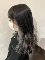 アースコアフュールボーテ 太田店(EARTH coiffure beaute) ホワイトシルバーインナーカラーワンホンヘア